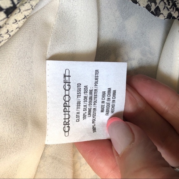 Emanuel Ungaro 100% silk snakeskin top size 12 - Picture 5 of 8